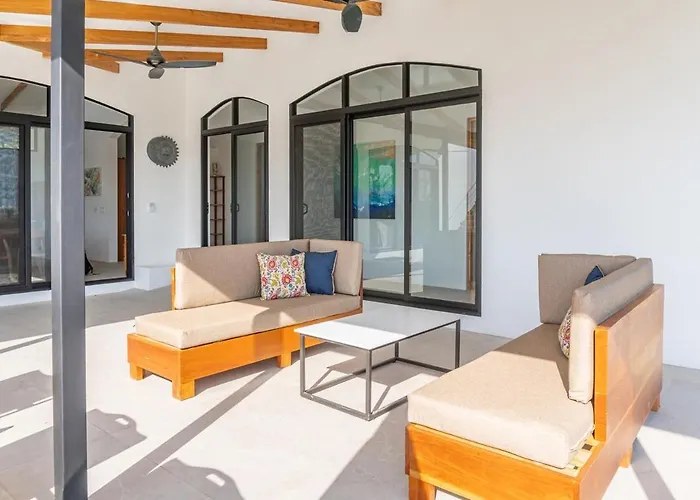 Luxury In Beach- Casa Armonía Villa